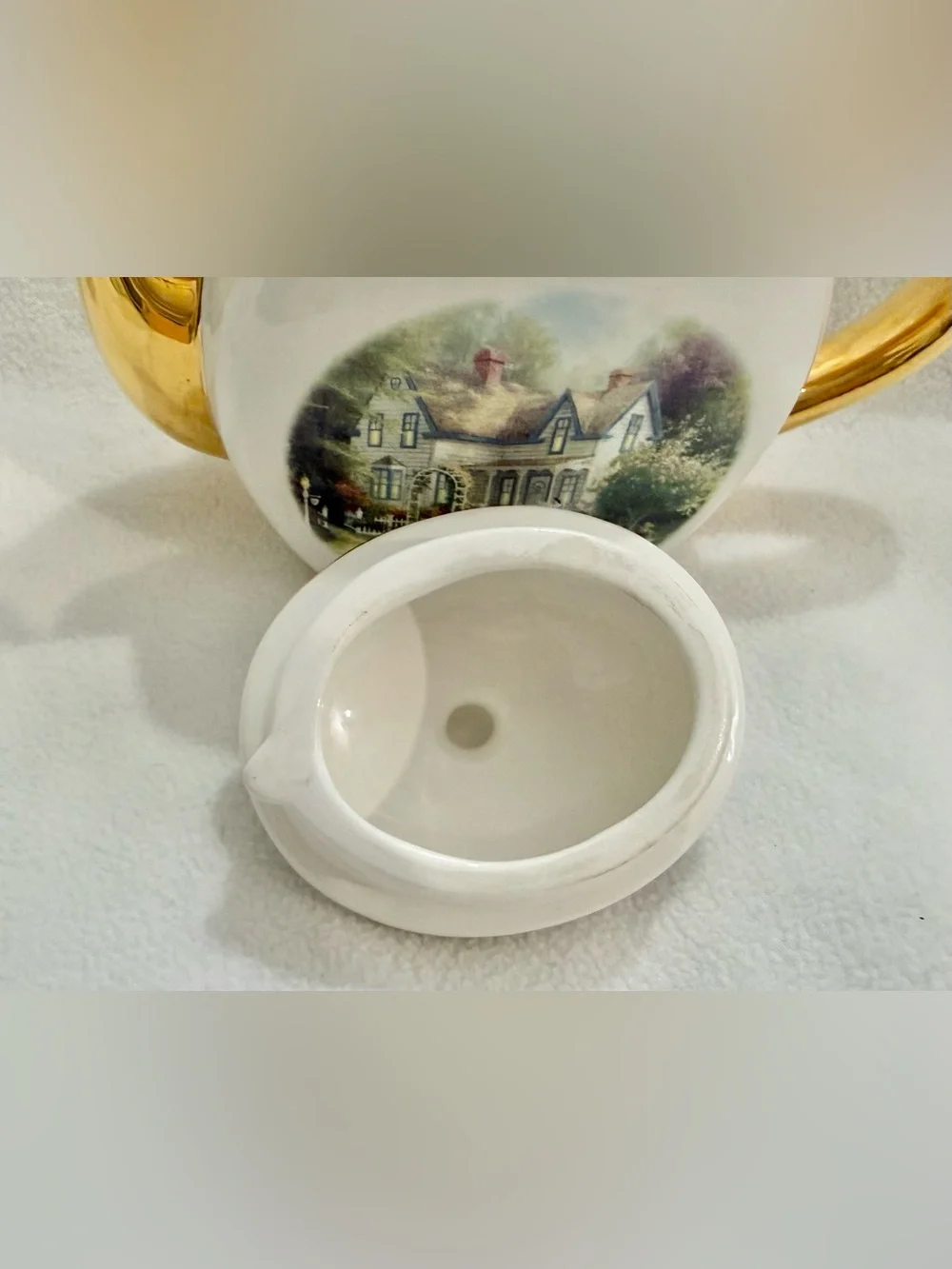 Vintage Teapot Thomas Kinkade Home Is Where The Heart Is II Collectible